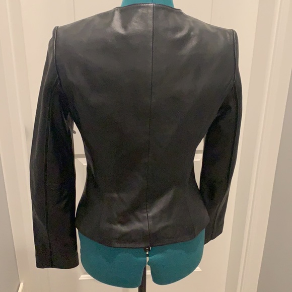 Fitted Leather Jacket - Picture 4 of 6